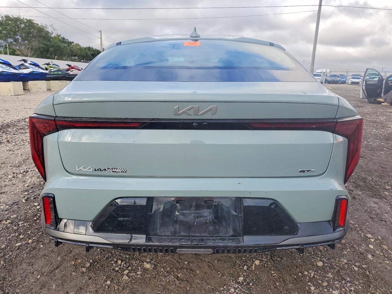 2025 Kia K4 Gt-Line - Image 6