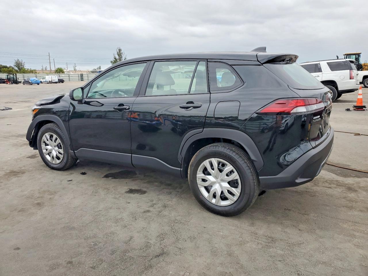2026 Toyota Corolla Cross L - Image 2