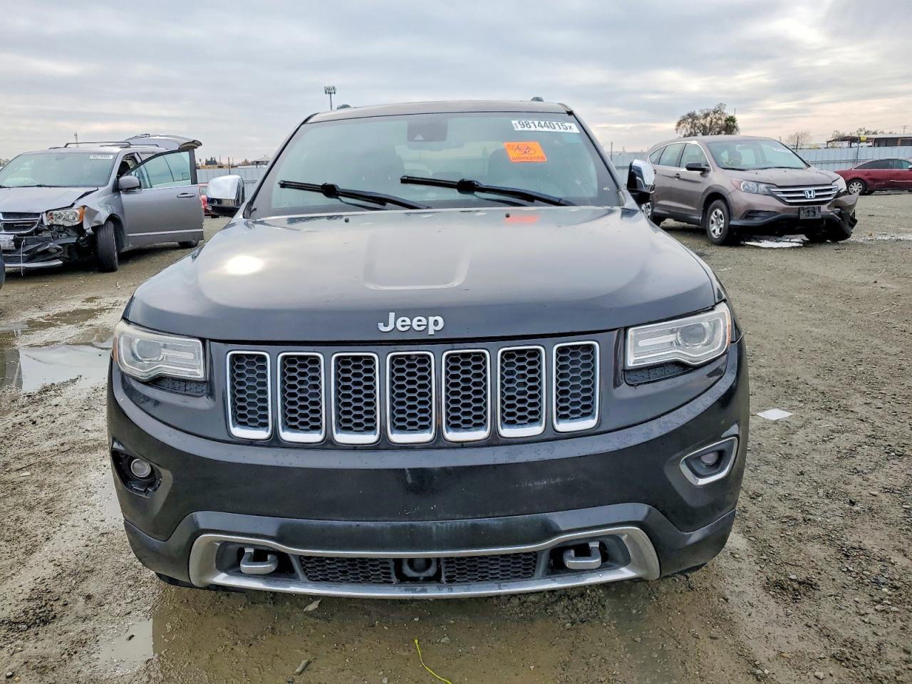 2014 Jeep Grand Cherokee Overland - Image 5