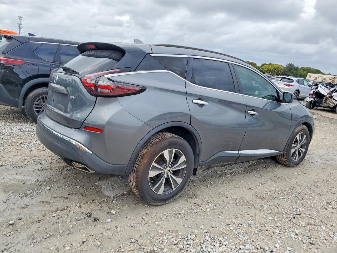 2019 Nissan Murano S - Image 3