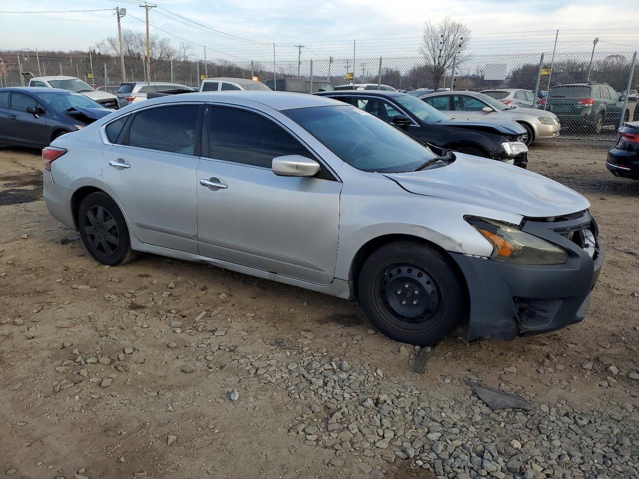 2014 Nissan Altima 2.5 - Фото 4