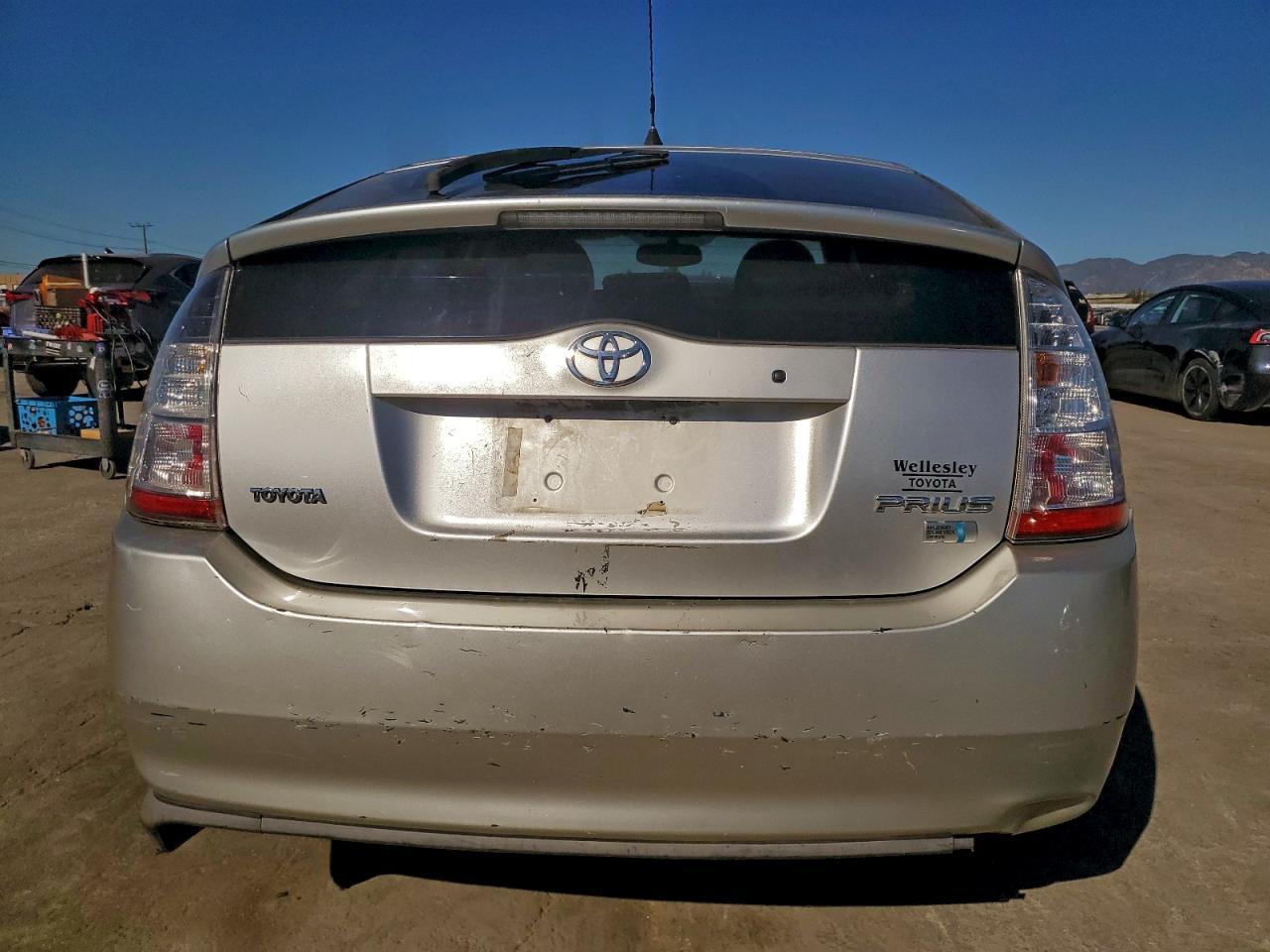2005 Toyota Prius - Фото 6