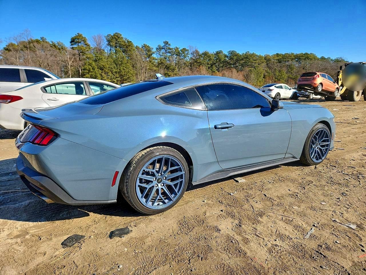 2024 Ford Mustang - Фото 3