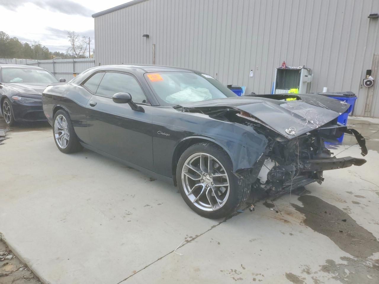 2019 Dodge Challenger R/T - Image 4