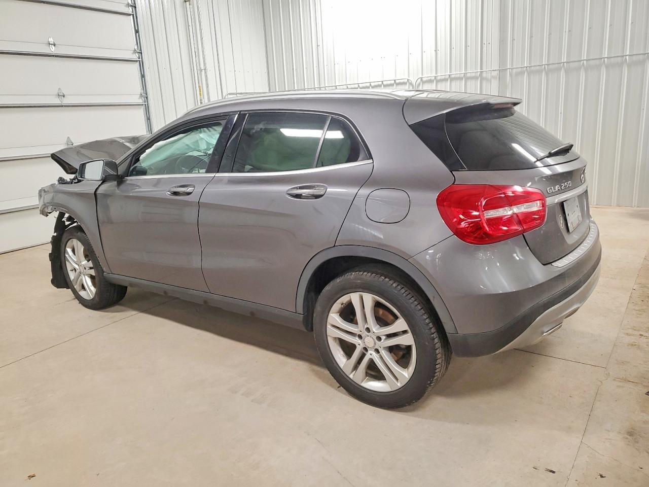 2017 Mercedes-Benz Gla 250 4Matic - Фото 2