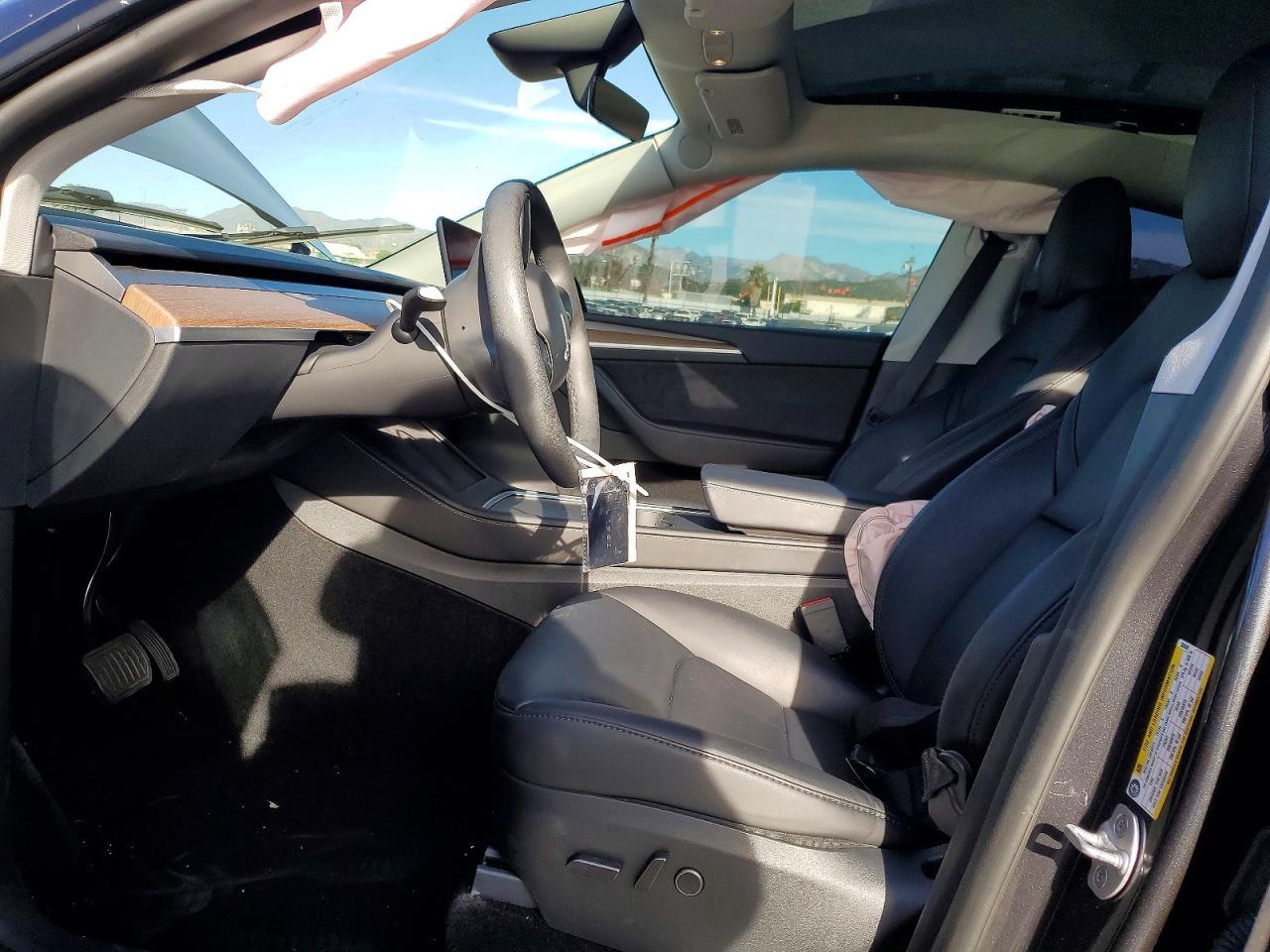 2024 Tesla Model Y - Фото 7