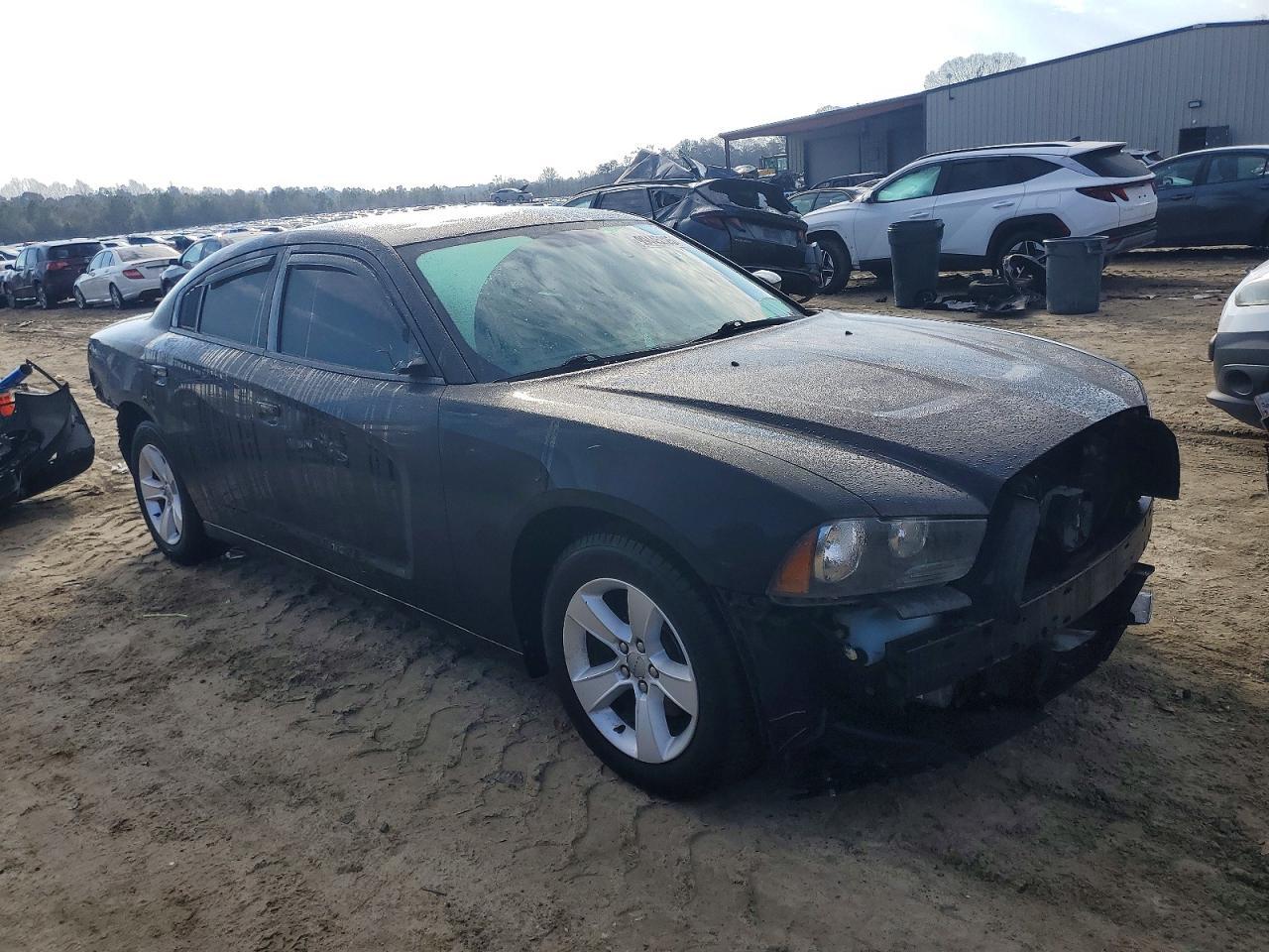 2014 Dodge Charger Se - Image 4