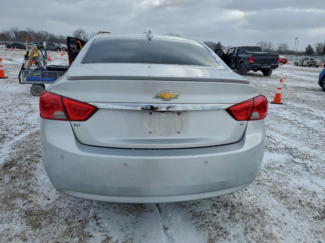 2015 Chevrolet Impala Lt - Фото 6