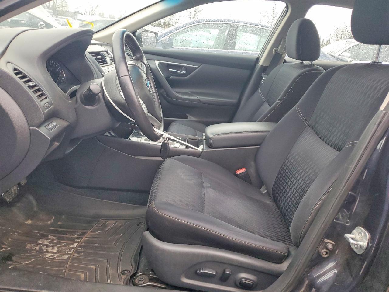 2018 Nissan Altima 2.5 - Image 7