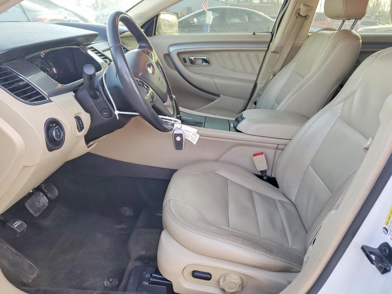 2016 Ford Taurus Sel - Фото 7