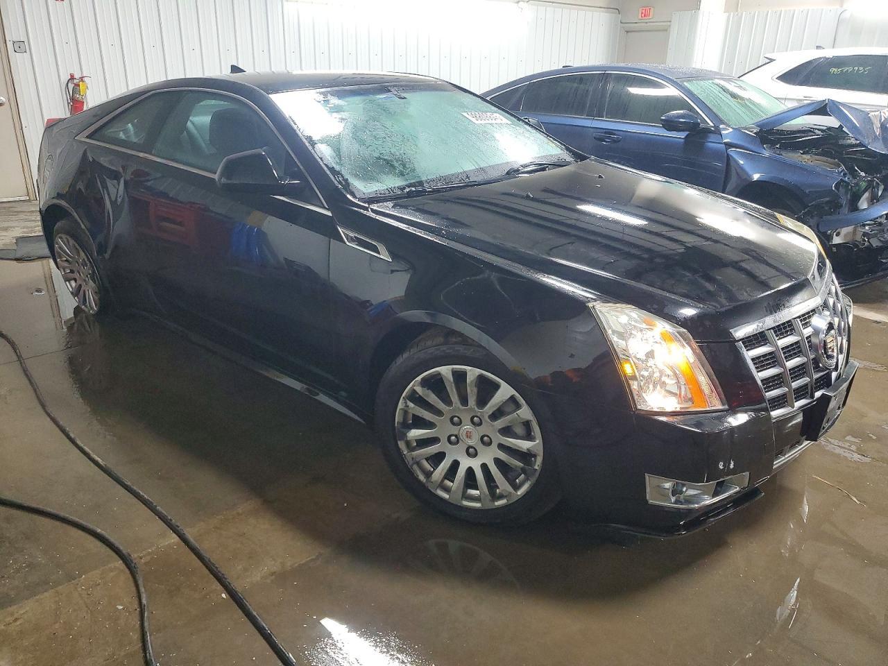 2012 Cadillac Cts - Image 4