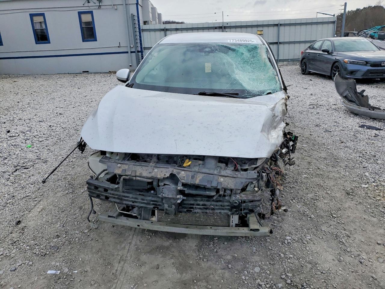 2020 Nissan Sentra S - Image 5