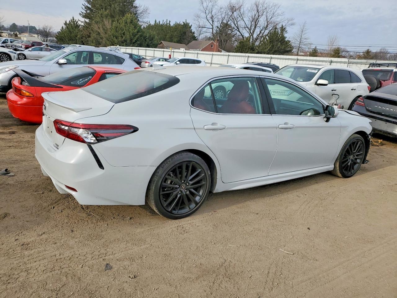 2024 Toyota Camry Xse - Image 3
