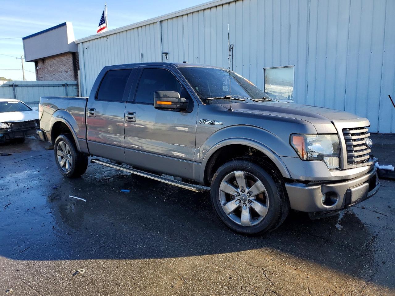 2011 Ford F150 Supercrew - Фото 4