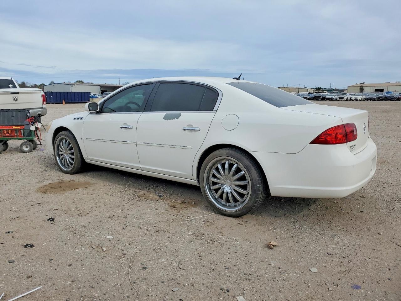 2006 Buick Lucerne Cx - Image 2