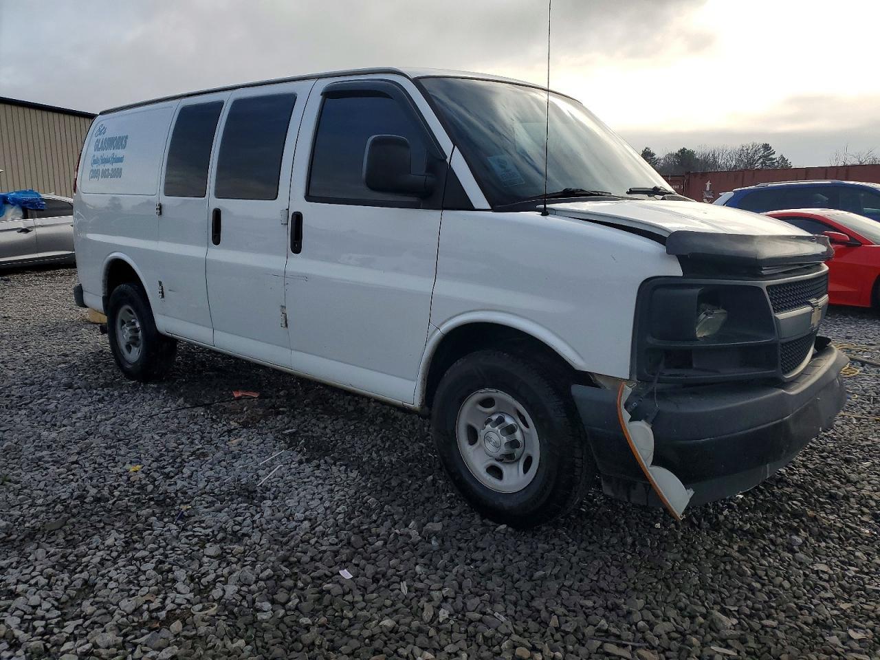 2017 Chevrolet Express G2500 Utility / Service Van - Image 4