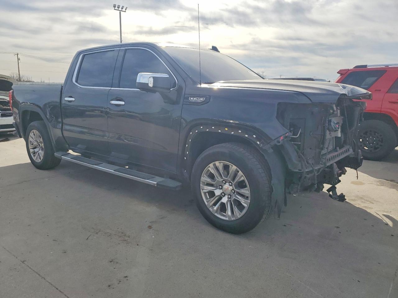 2022 GMC Sierra K1500 Denali - Image 4