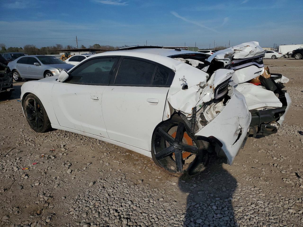 2019 Dodge Charger Sxt - Фото 2