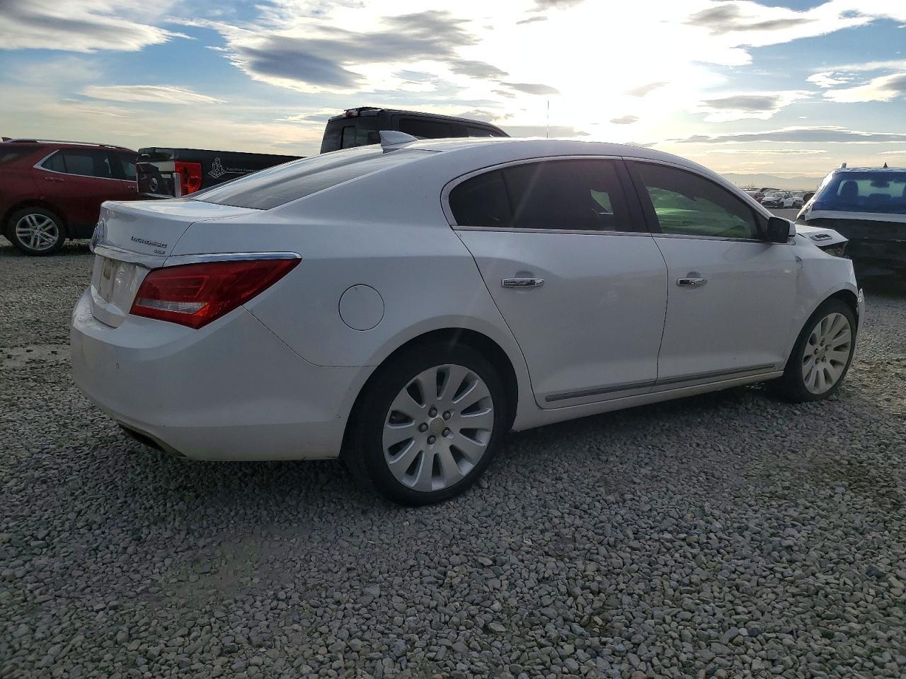 2015 Buick Lacrosse - Фото 3