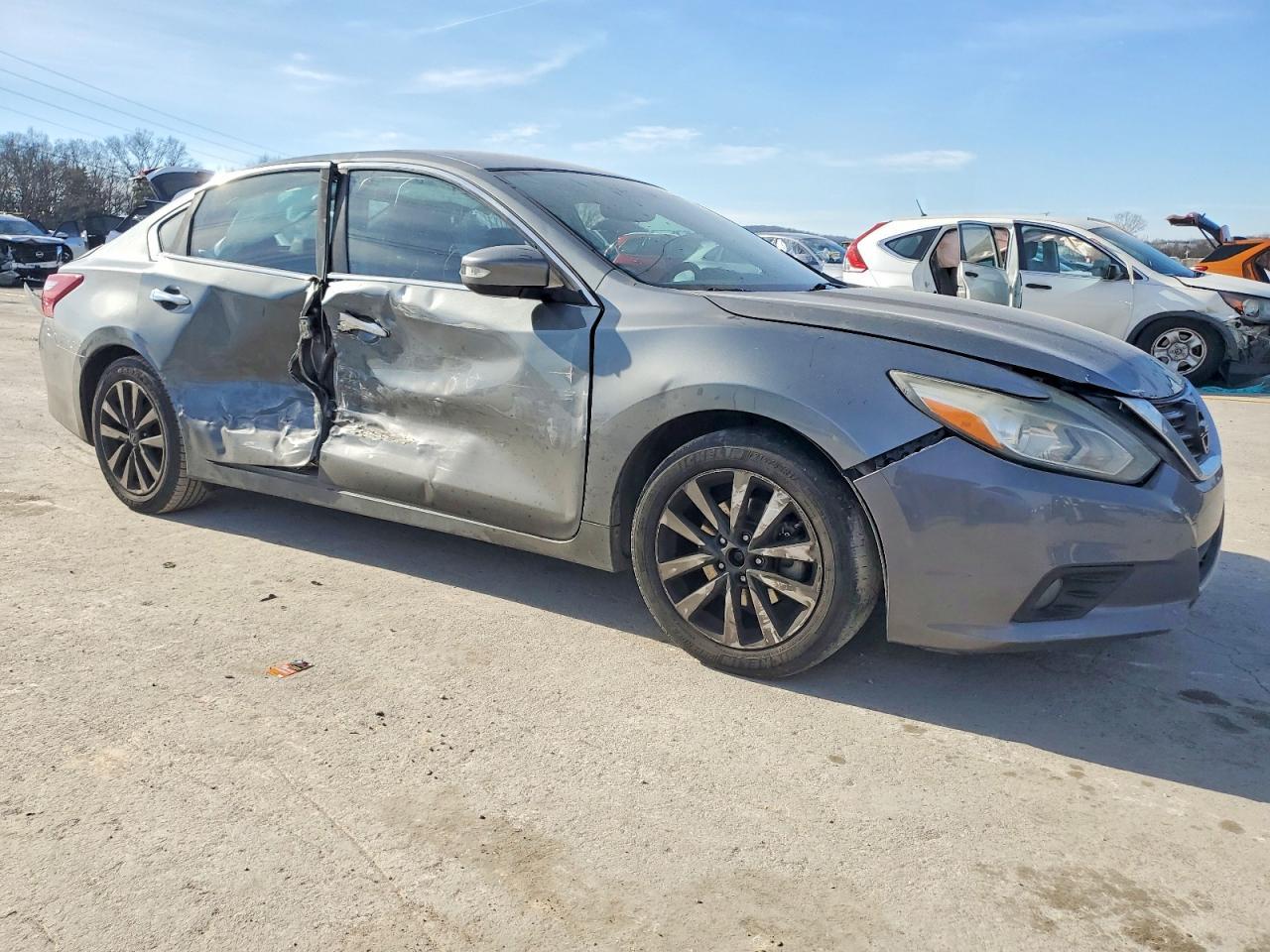 2018 Nissan Altima 2.5 - Фото 4