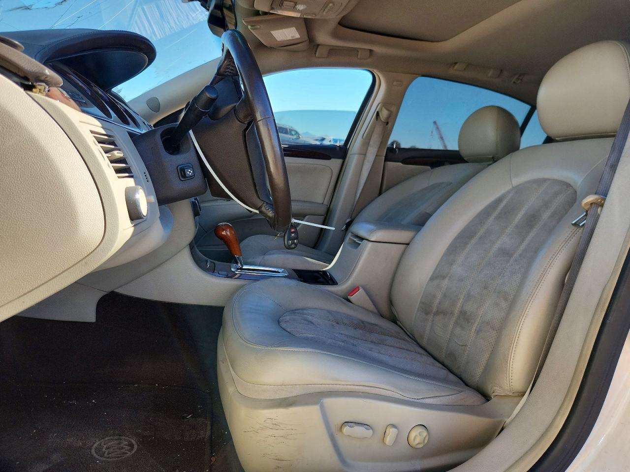 2011 Buick Lucerne Super Series - Фото 7