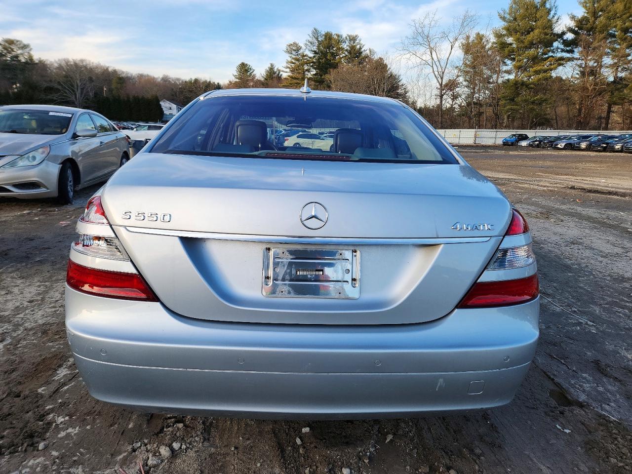 2007 Mercedes-Benz S 550 4Matic - Image 6
