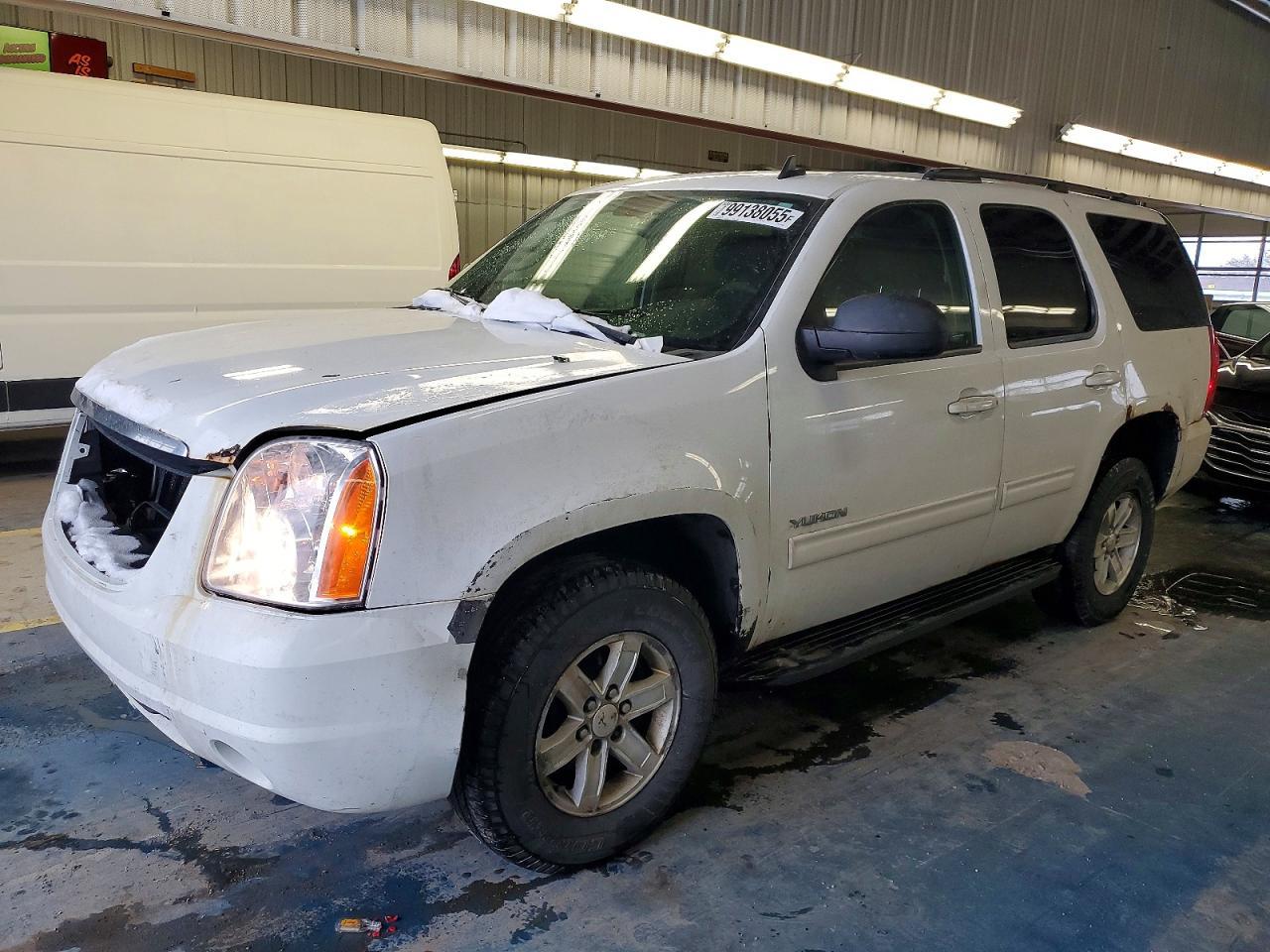 2011 GMC Yukon Sle