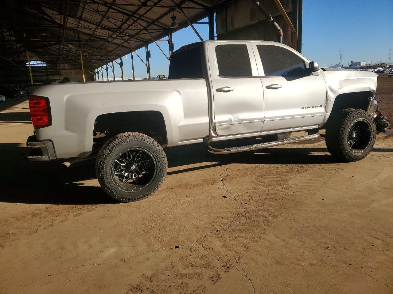 2018 Chevrolet Silverado C1500 Lt - Image 3