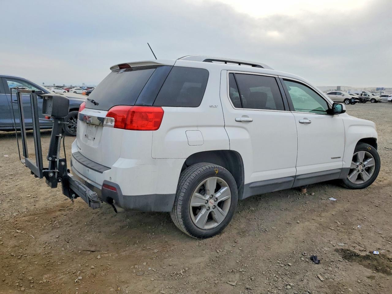 2015 GMC Terrain Slt - Image 3
