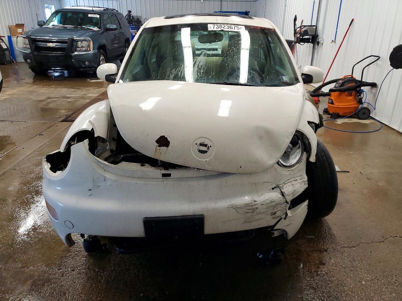 2005 Volkswagen New Beetle Gls - Фото 5