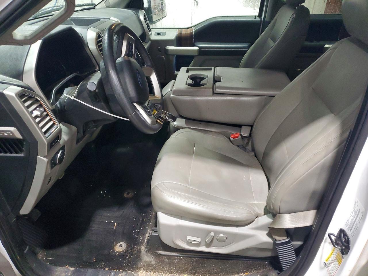 2015 Ford F150 Supercrew - Фото 7