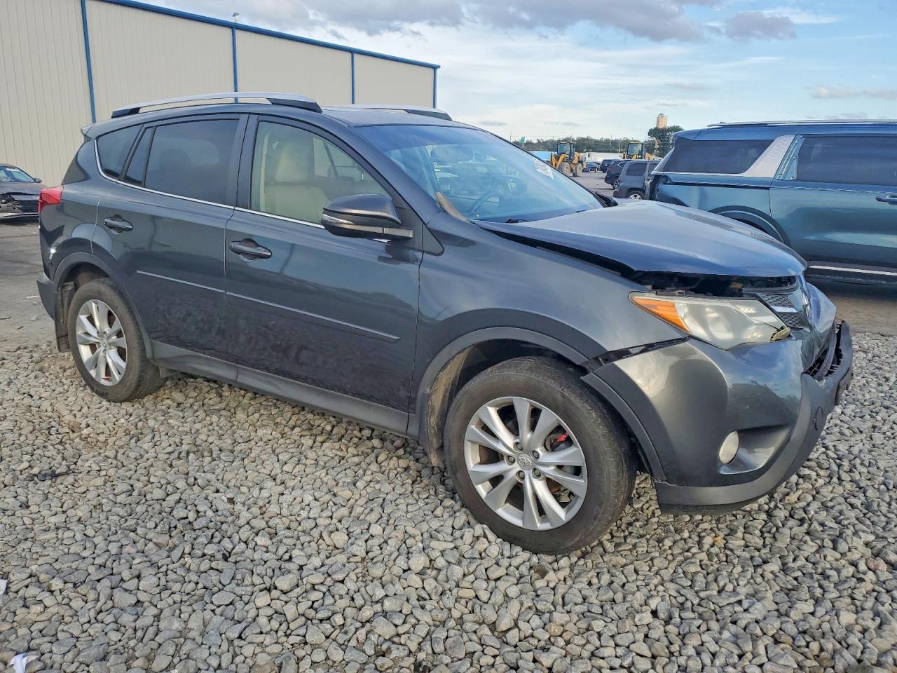 2013 Toyota Rav4 Limited - Фото 4