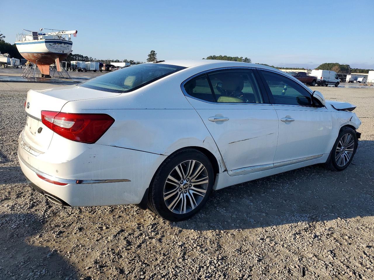 2015 Kia Cadenza Premium - Фото 3