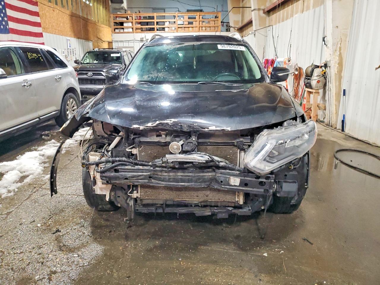 2017 Nissan Rogue S - Фото 5