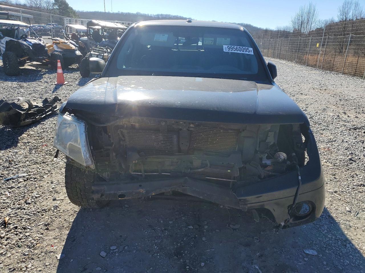 2015 Nissan Frontier S - Фото 5