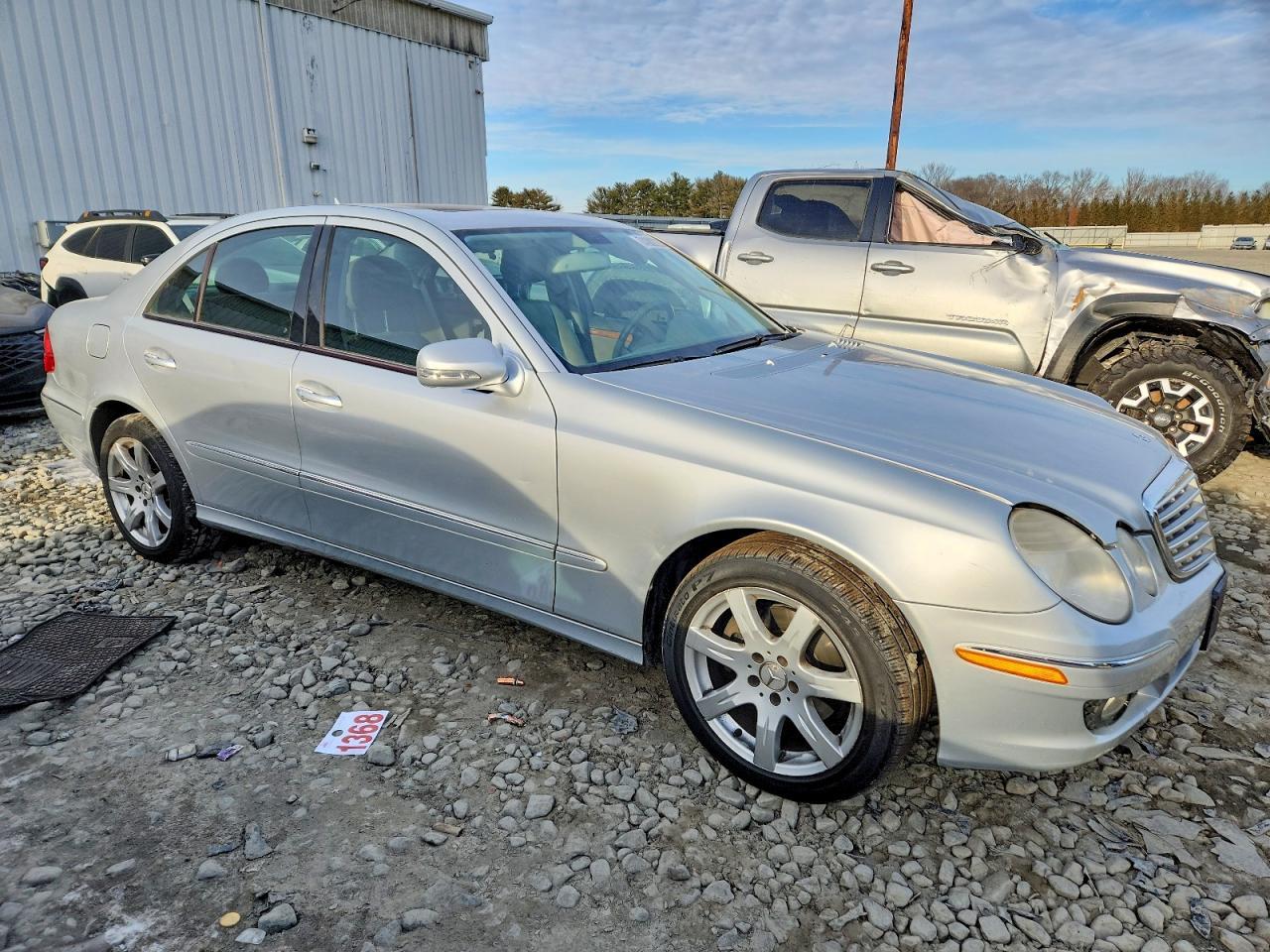 2007 Mercedes-Benz E 350 4Matic - Image 4