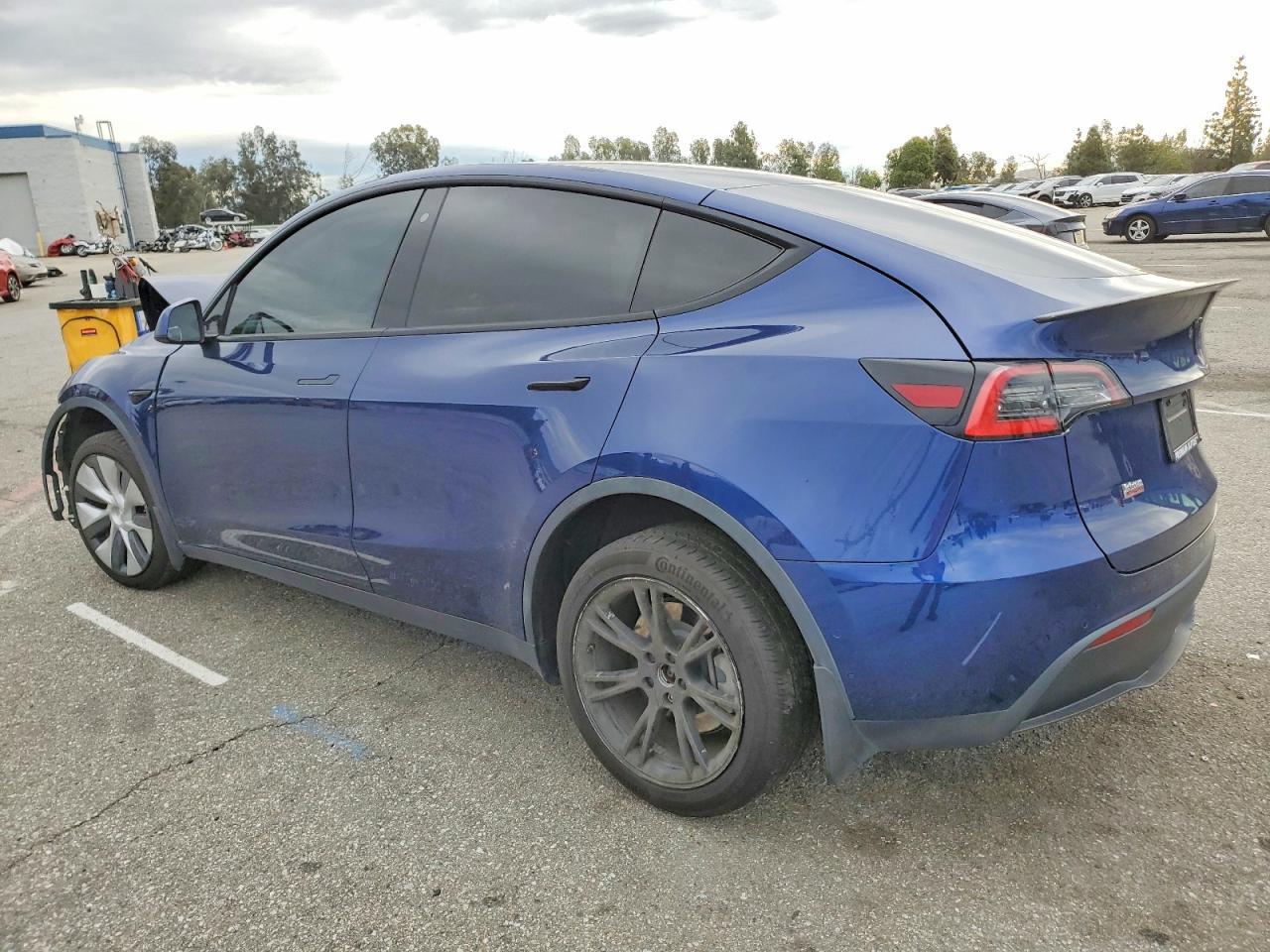 2020 Tesla Model Y - Фото 2