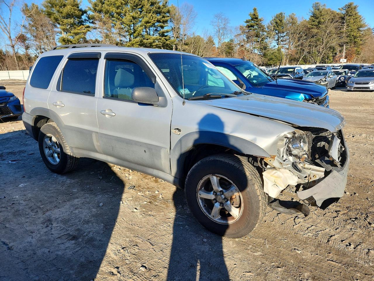 2005 Mazda Tribute I - Image 4