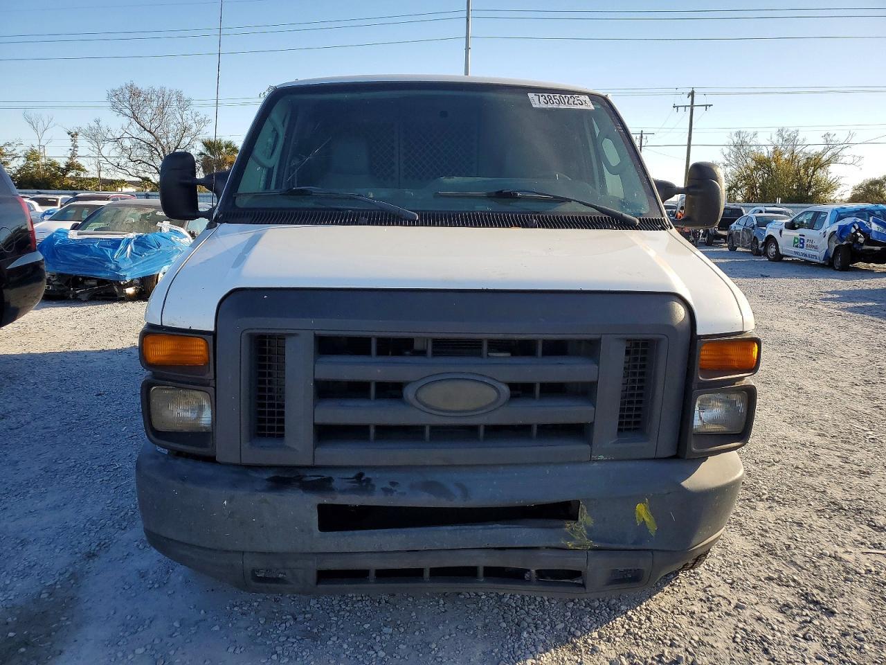 2014 Ford E150 Delivery Van - Фото 5