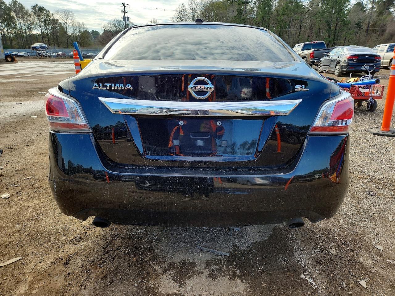 2015 Nissan Altima 2.5 - Фото 6