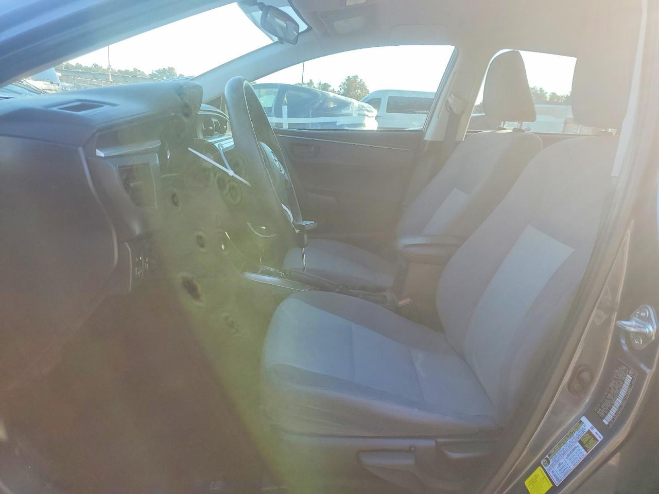 2015 Toyota Corolla L - Image 7