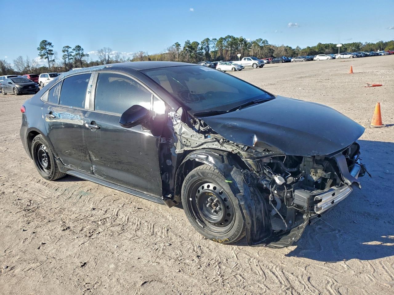 2022 Toyota Corolla Le - Image 4