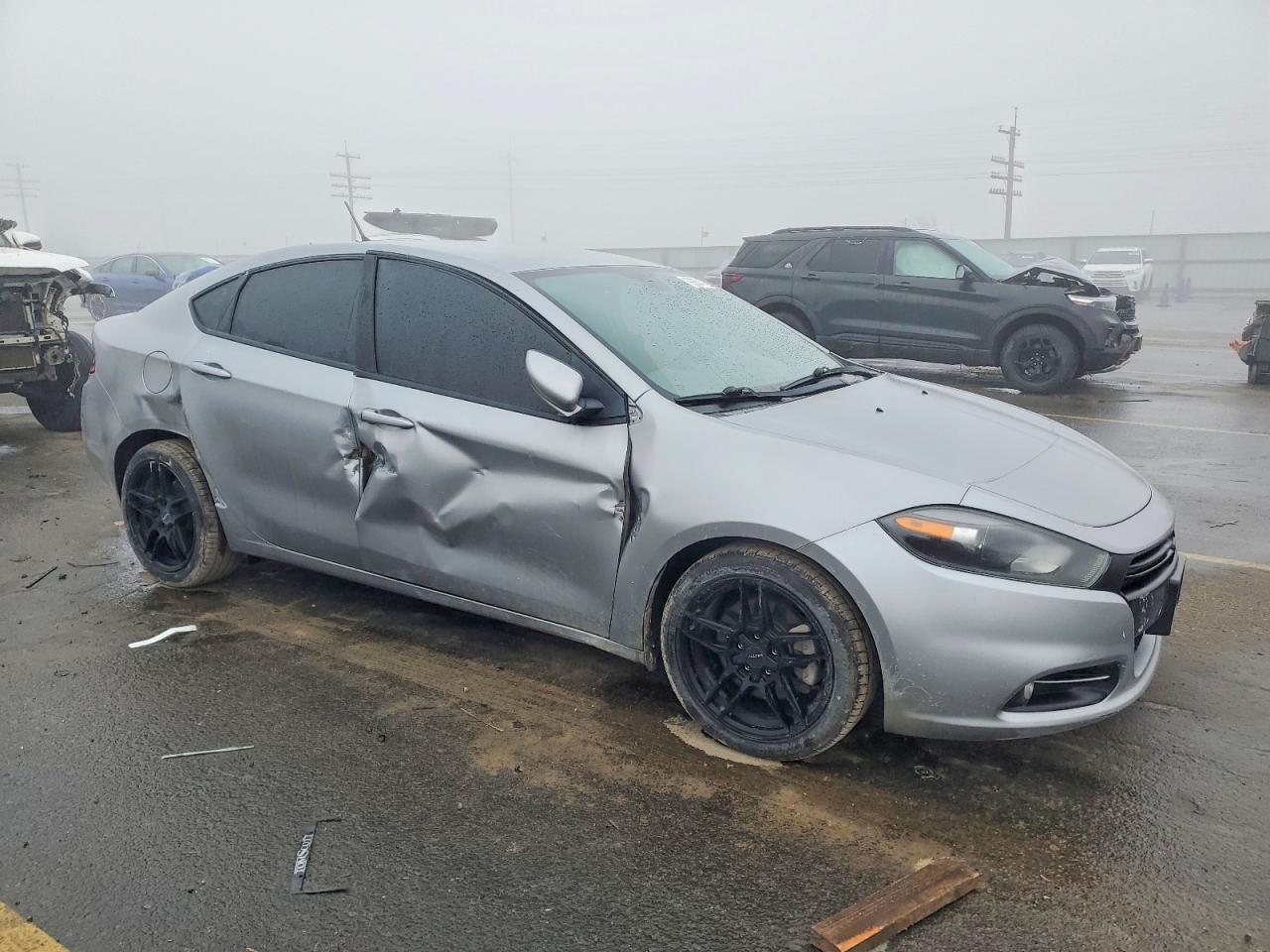 2015 Dodge Dart Sxt - Image 4