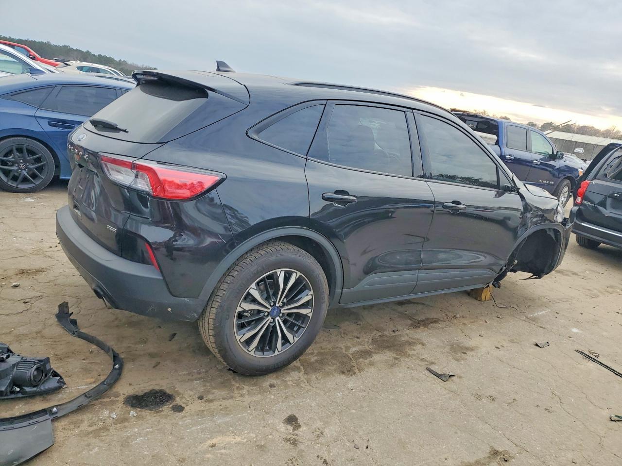 2021 Ford Escape Se - Image 3