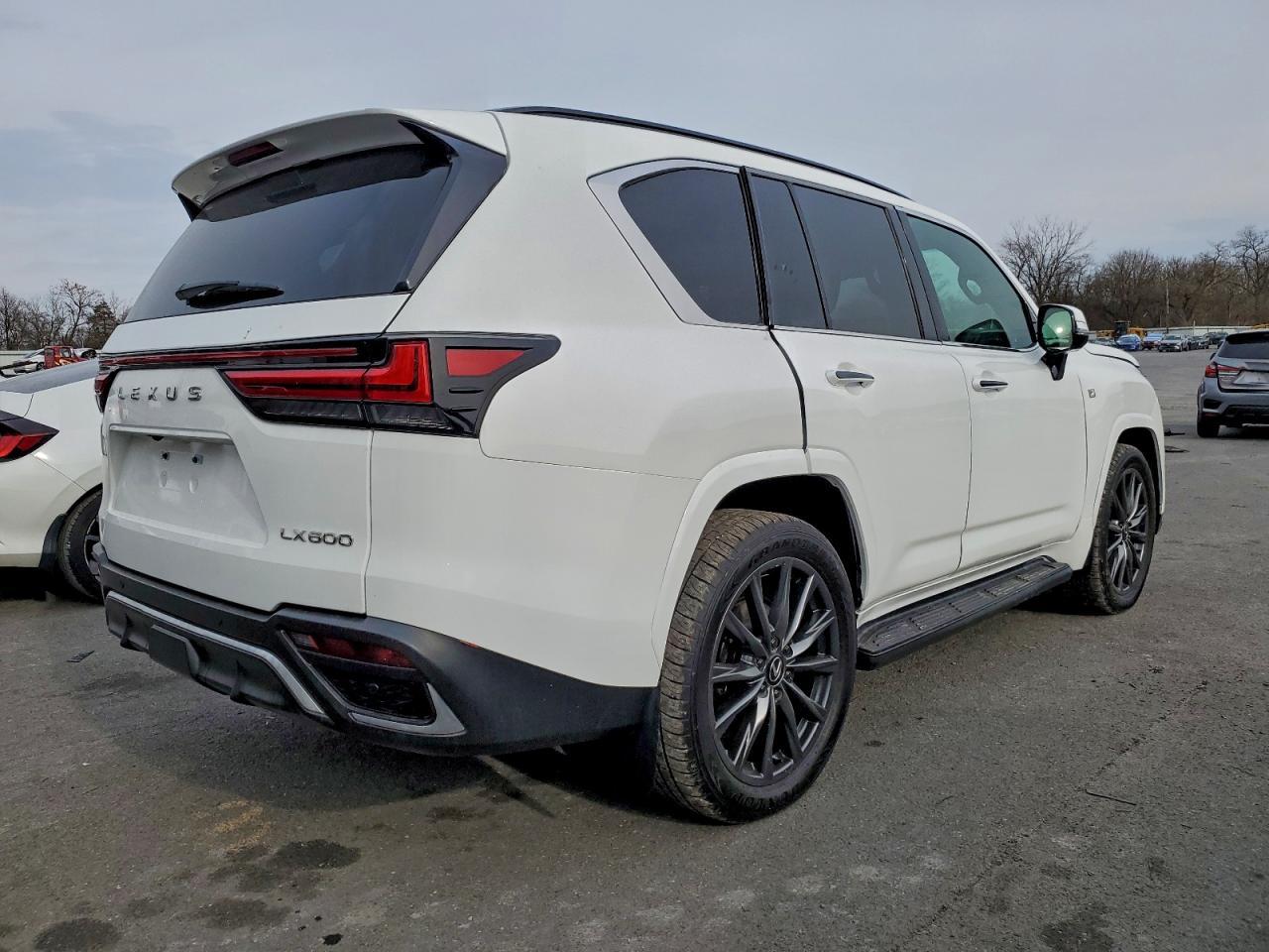 2024 Lexus Lx 600 Base - Фото 3