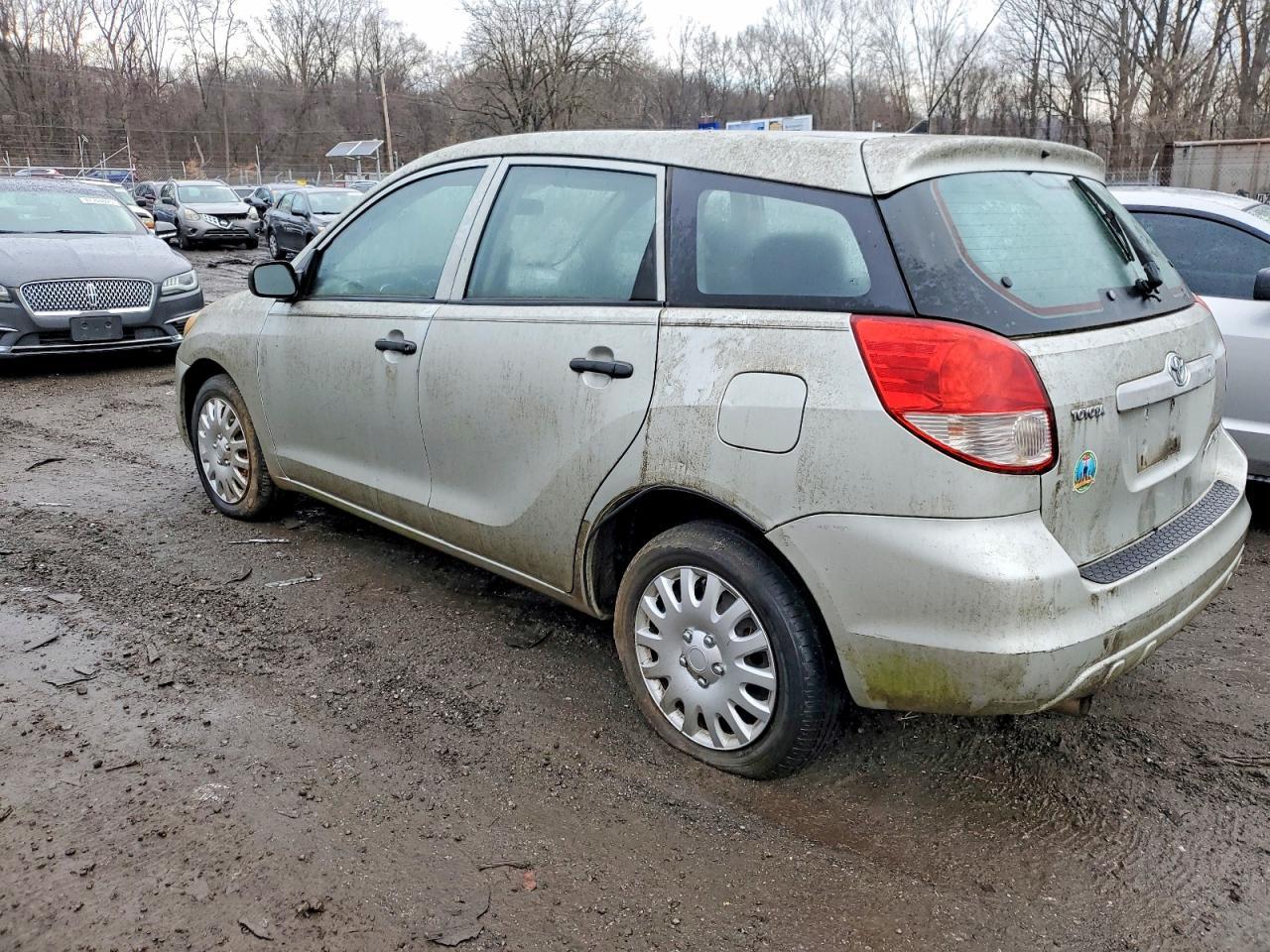 2004 Toyota Corolla Matrix Xr - Фото 2