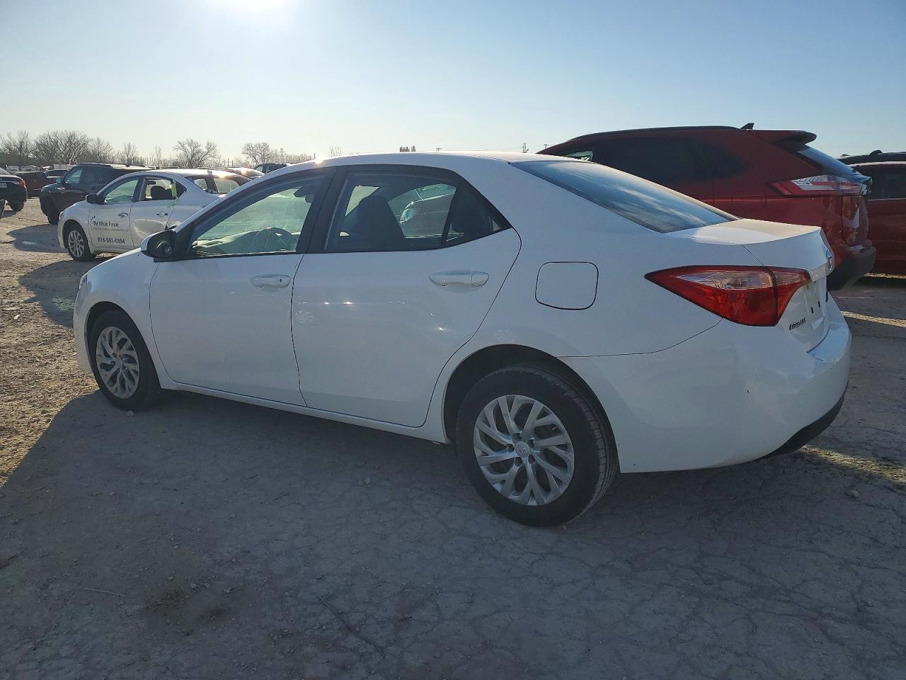 2018 Toyota Corolla L - Фото 2