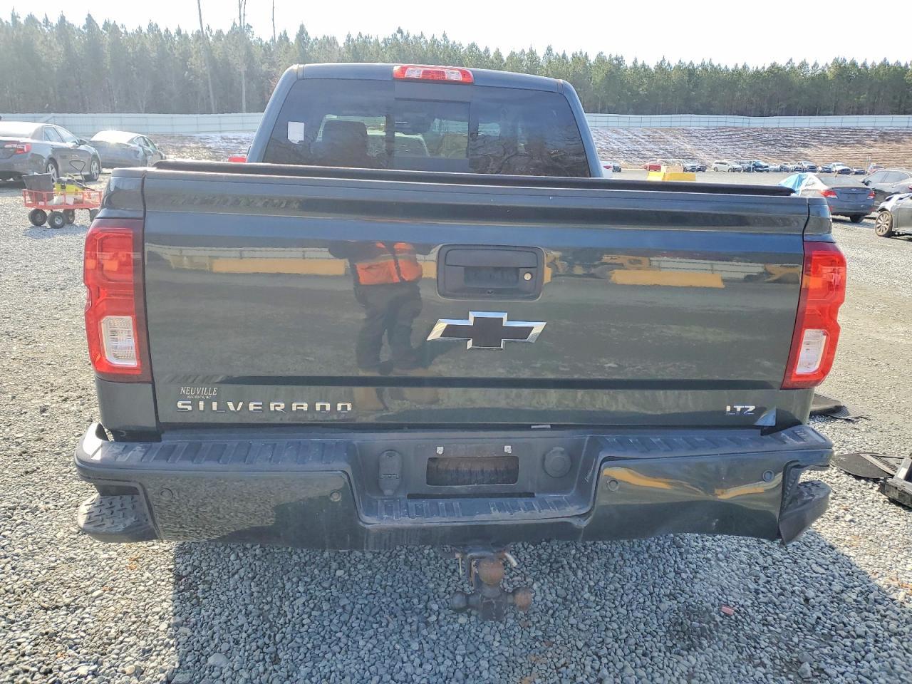 2017 Chevrolet Silverado K1500 Ltz - Image 6