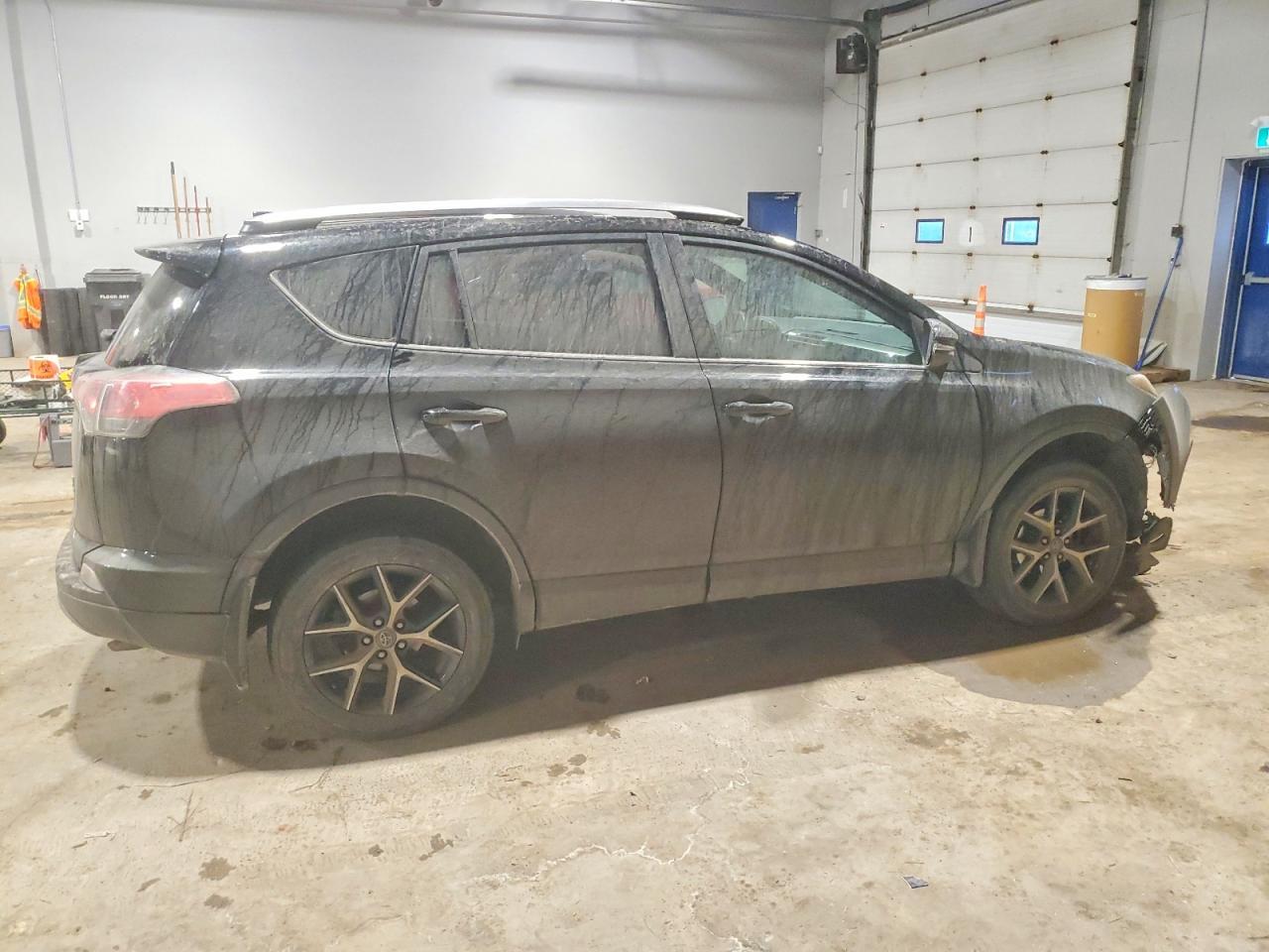 2018 Toyota Rav4 Se - Фото 3