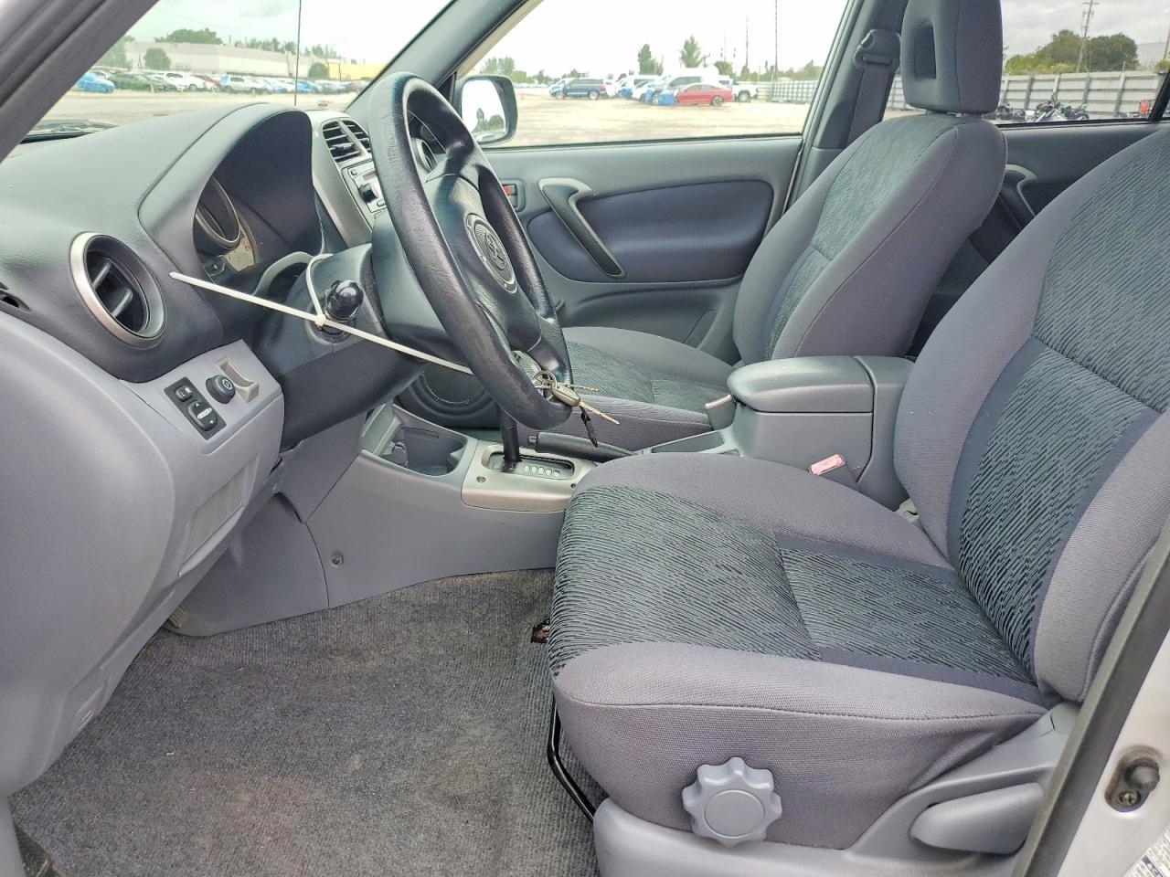 2003 Toyota Rav4 - Фото 7